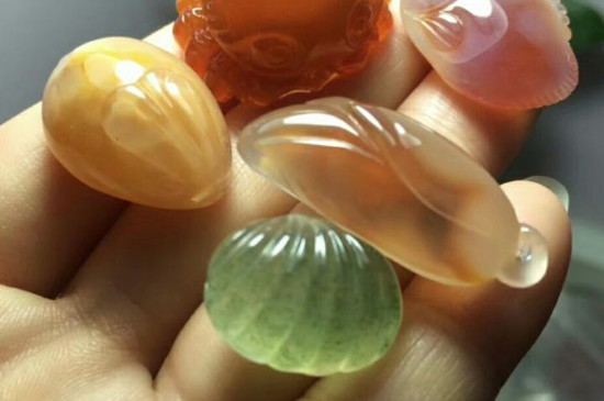 真正的瑪瑙多少錢一克，純天然瑪瑙多少錢一克